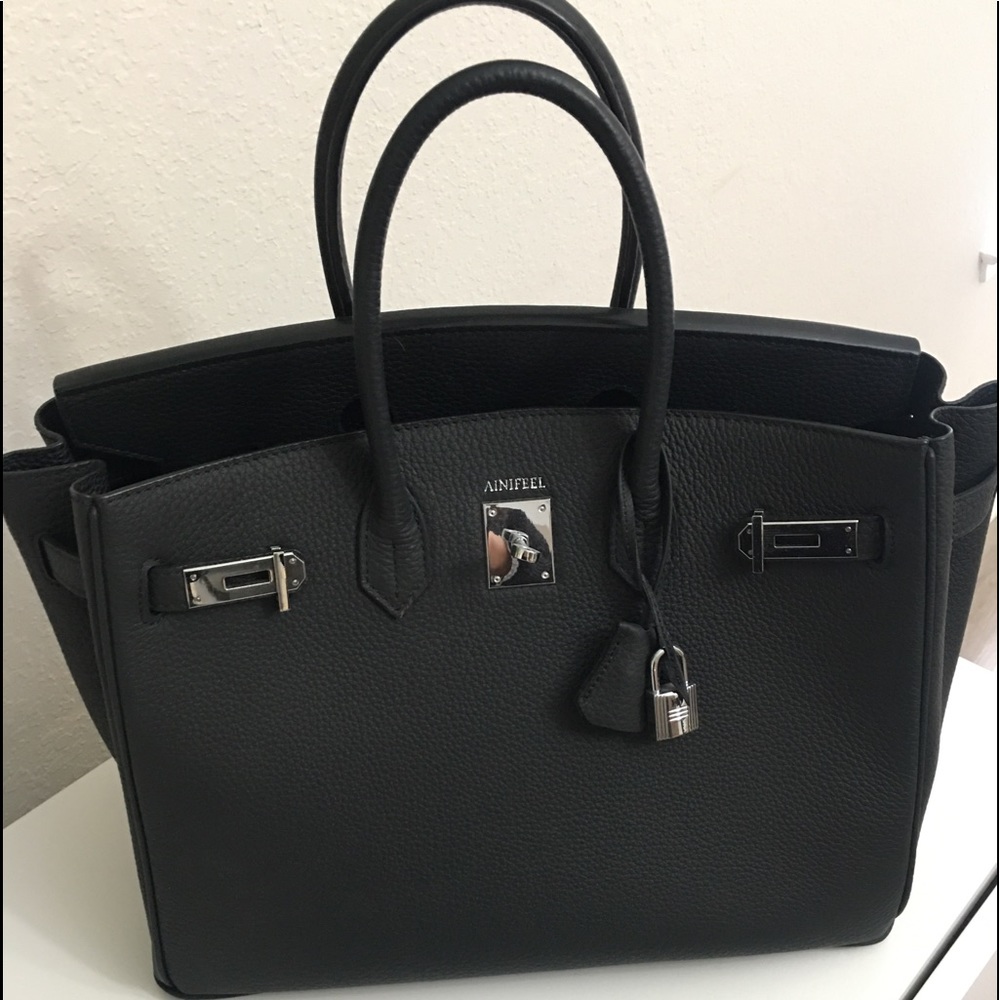 Ainifeel Black Leather Handbag